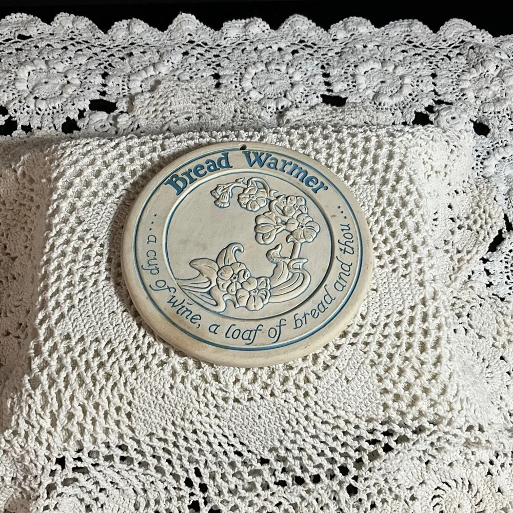 Lynn Ulick charming vintage